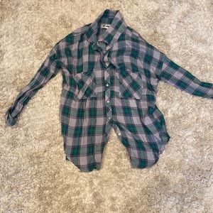 Green and purple flannel shirt size small brand The Laundry Room